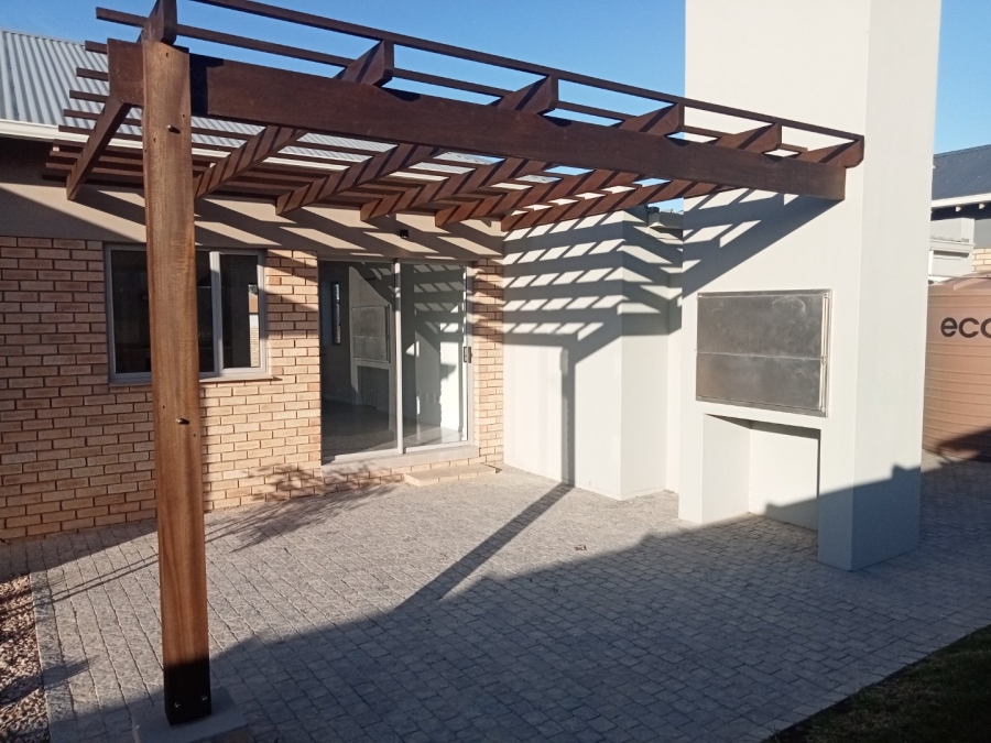 To Let 3 Bedroom Property for Rent in Pacaltsdorp Western Cape
